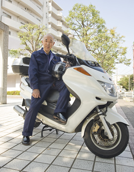 東城 佶：写真